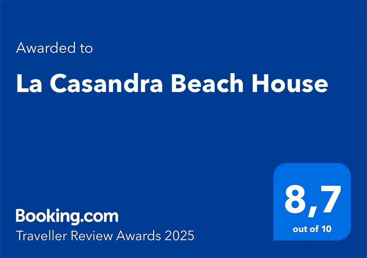 La Casandra Beach House Isabela