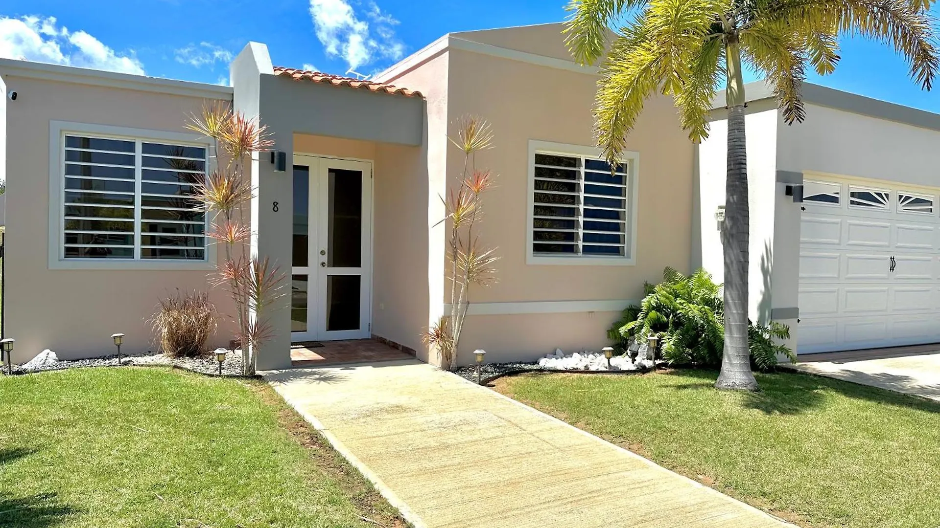 La Casandra Beach House location